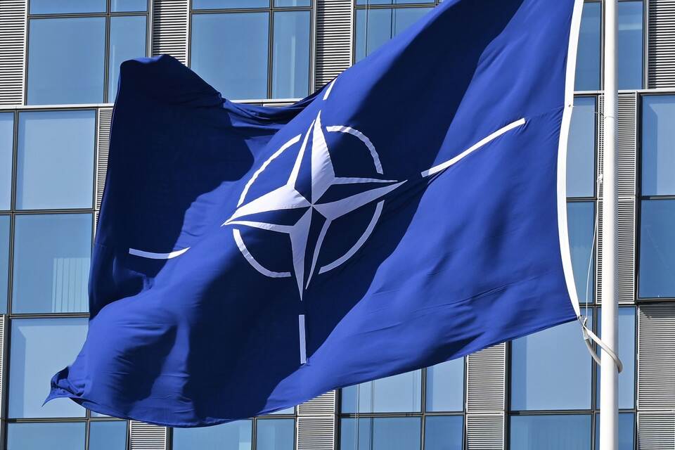 Nato-Flagge