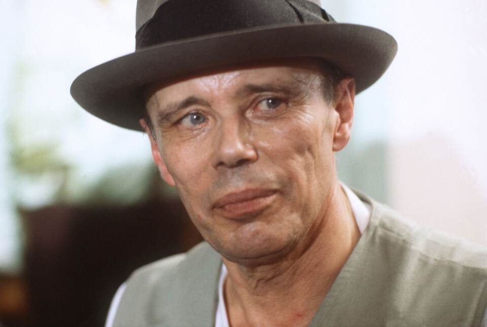Joseph Beuys Joseph Beuys