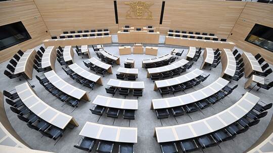 Landtagswahl in Baden-Württemberg - Plenarsaal im Landtag