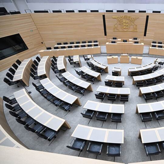 Landtagswahl in Baden-Württemberg - Plenarsaal im Landtag