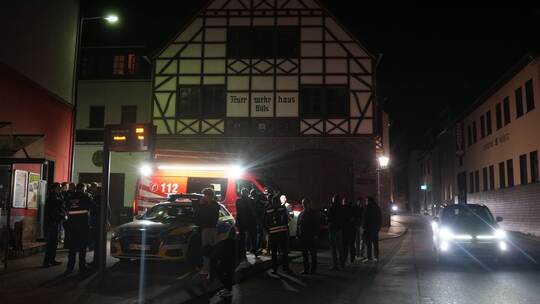 Lichtspektakel - Teile eines Meteoriten beschädigen Häuser