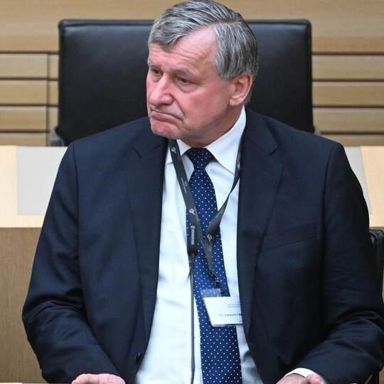 Gezeichnet von der Niederlage: FDP-Landeschef Hans-Ulrich Rülke im Plenarsaal des Stuttgarter Landtags, dem seine Partei in der Landtagswahl in Baden-Württemberg