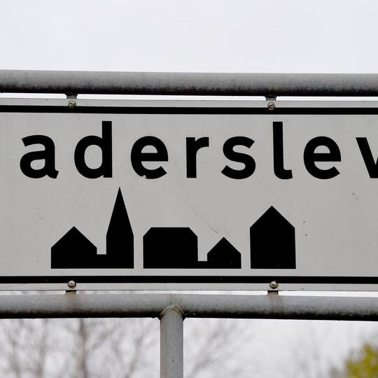 Dänemark - Ortsschild Haderslev