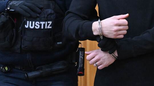 Prozessbeginn wegen versuchten Mordes Prozessbeginn wegen versuchten Mordes