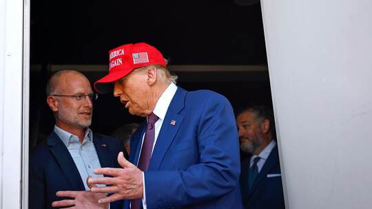 FCC-Chef Brendan Carr und US-Präsident Donald Trump FCC-Chef Brendan Carr und US-Präsident Donald Trump