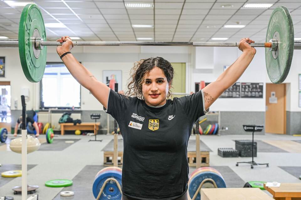 Deutsch-iranische Gewichtheberin Yekta Jamali