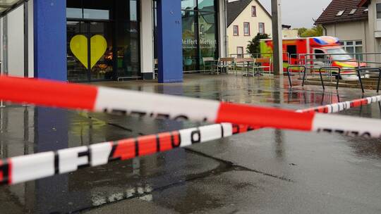 Jugendlicher bei Streit in Supermarkt tödlich verletzt Jugendlicher bei Streit in Supermarkt tödlich verletzt