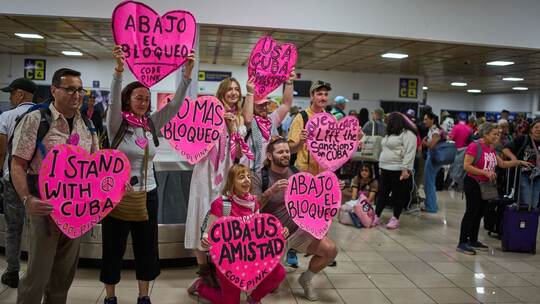 Aktivisten bringen Tonnen Hilfsgüter nach Kuba Aktivisten bringen Tonnen Hilfsgüter nach Kuba