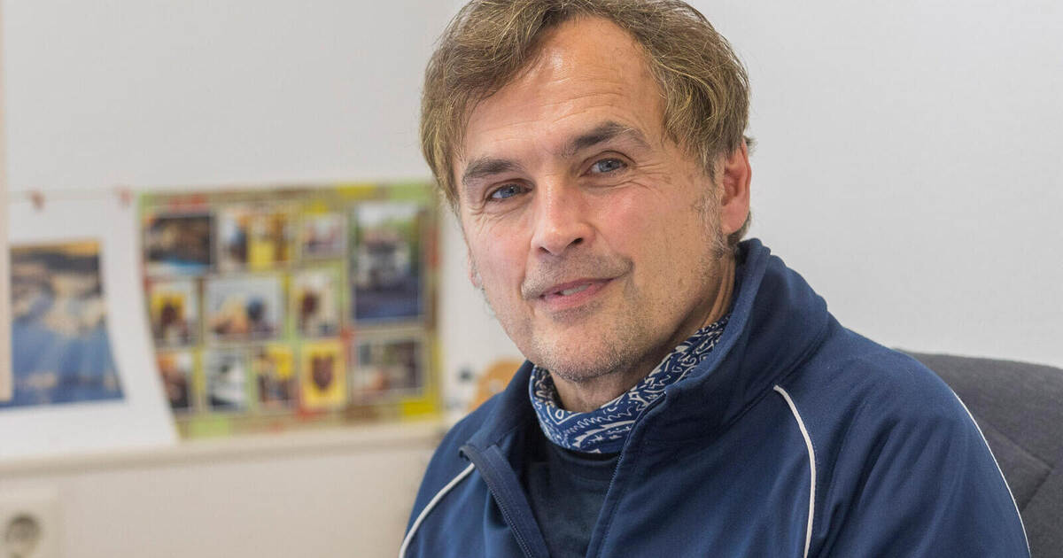 Prof. Charles Roehr Die Macht der Desinformation und Auswege: Pforzheimer Professor Hanno ...