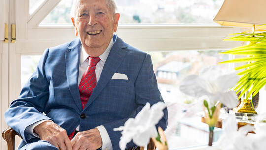 Dieter Blessing G A Müller