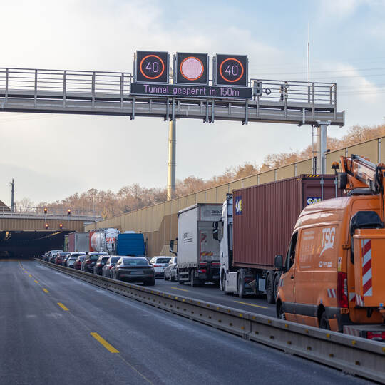 VU A8 Tunnel Pforzheim Ost Niefern Eutingen