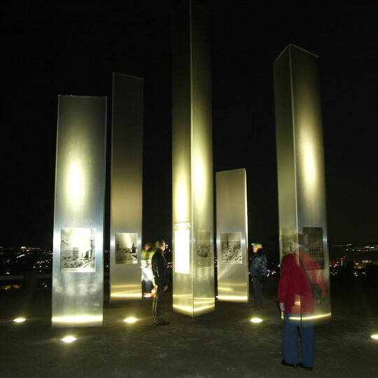 Wallberg Stelen erleuchtet Gedenken 23. Februar