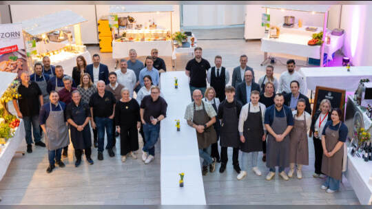 Lukullenz Walking Dinner