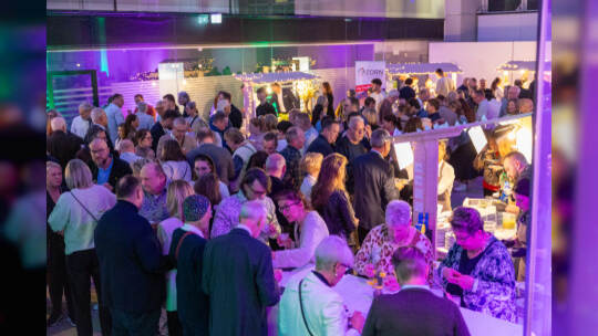 Lukullenz Walking Dinner