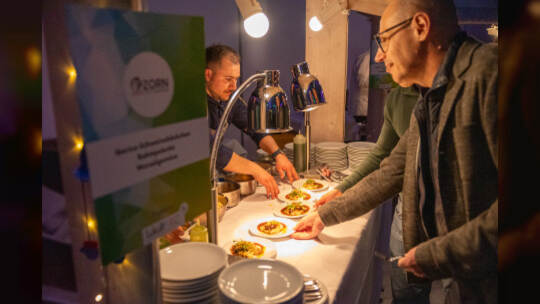 Lukullenz Walking Dinner