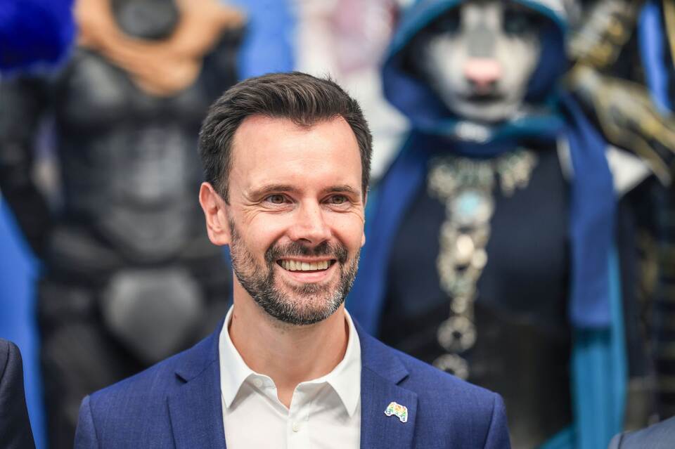 Felix Falk Felix Falk