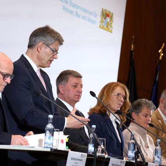 Pressekonferenz Verkehrsministerkonferenz