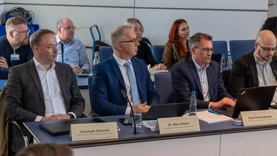 Kreistag Verpflichtung Kliniken