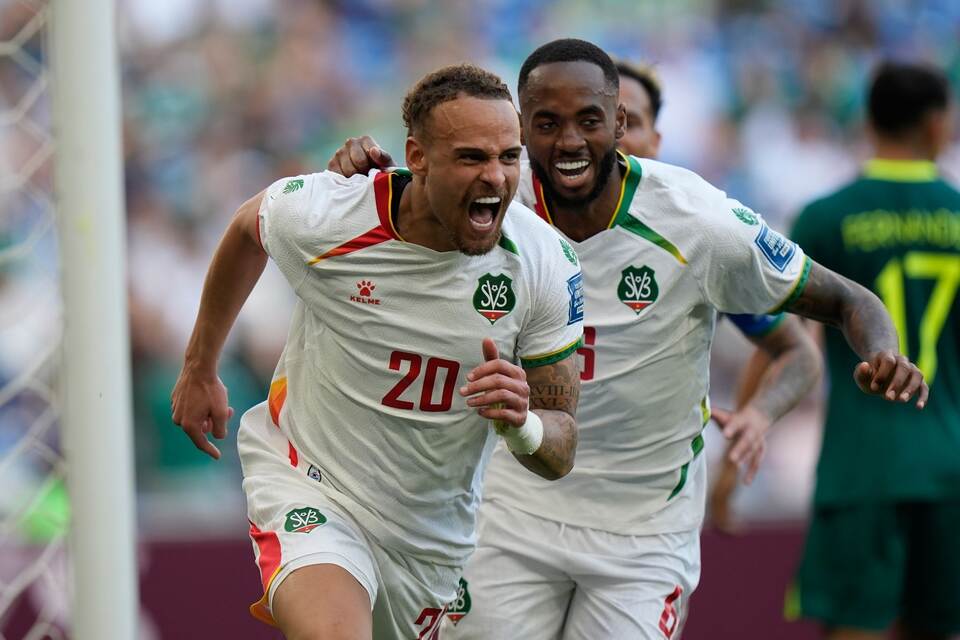 Bolivien - Suriname Bolivien - Suriname