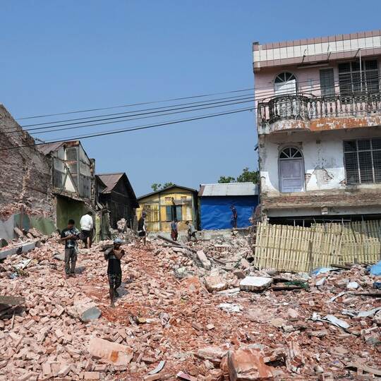 Ein Jahr nach Erdbeben in Myanmar