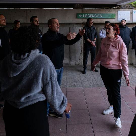 Aktive Sterbehilfe für junge Frau spaltet Spanien