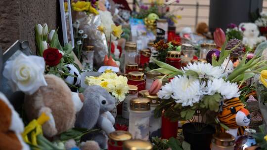 Trauer in Schramberg um Mutter und Sohn Trauer in Schramberg um Mutter und Sohn