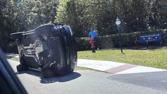 US-Golfstar Tiger Woods in Autounfall verwickelt US-Golfstar Tiger Woods in Autounfall verwickelt