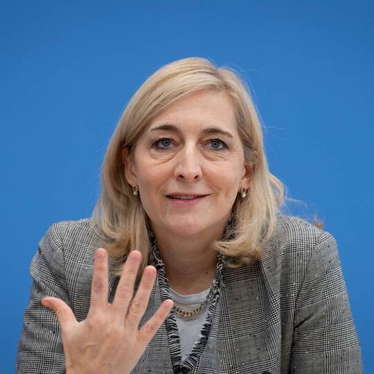 Gesundheitsministerin Warken