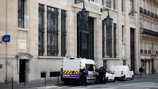 Vereitelter Sprengstoffanschlag auf eine Bank in Paris Vereitelter Sprengstoffanschlag auf eine Bank in Paris