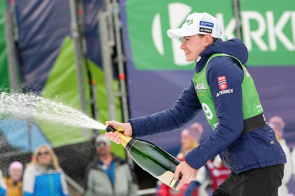 Skispringen - Weltcup