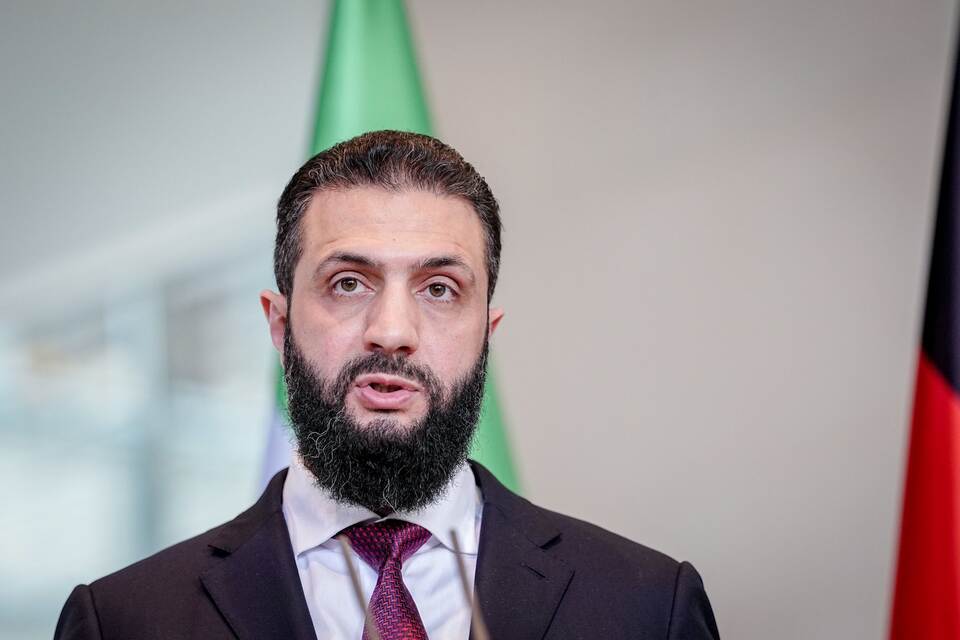 Syriens Übergangspräsident Ahmed al-Scharaa besucht Berlin