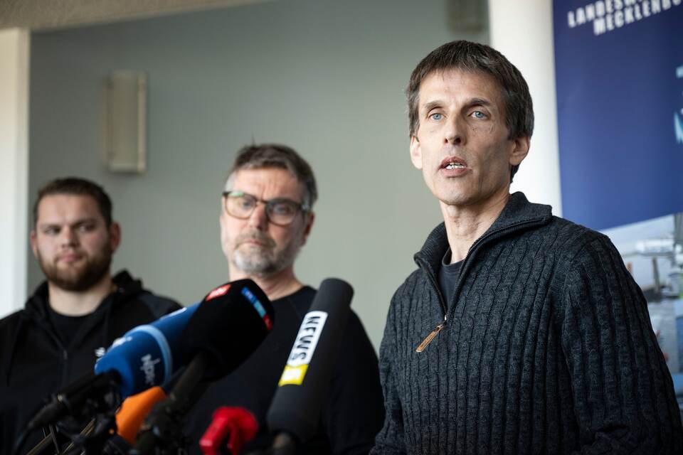 Pressekonferenz zum Buckelwal