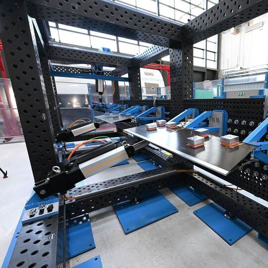 Eröffnung eines neuen Prüfstands für intelligente Flügel