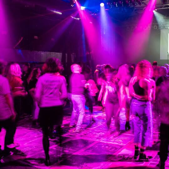 Tanzen auch an Karfreitag?