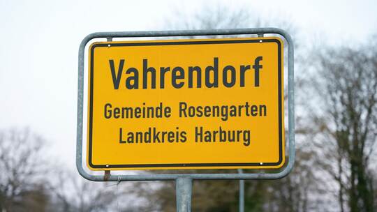 Totes Baby in Mülltonne im Kreis Harburg entdeckt