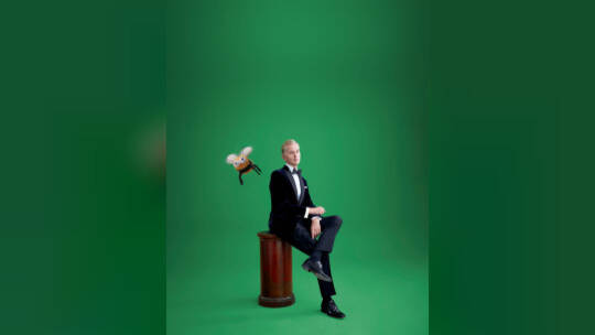 Seit 40 Jahren stehen Max Raabe und das Palast Orchester gemeinsam auf der Bühne.