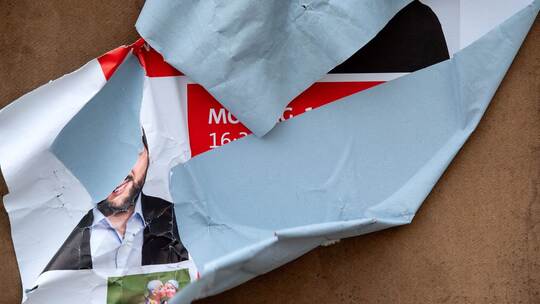 Zerstörte Wahlwerbung