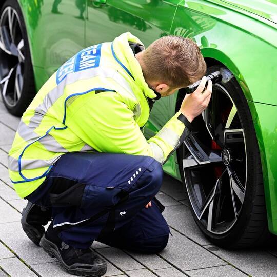 Car-Freitag in Düsseldorf