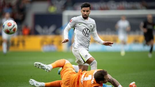 Bayer Leverkusen - VfL Wolfsburg Bayer Leverkusen - VfL Wolfsburg