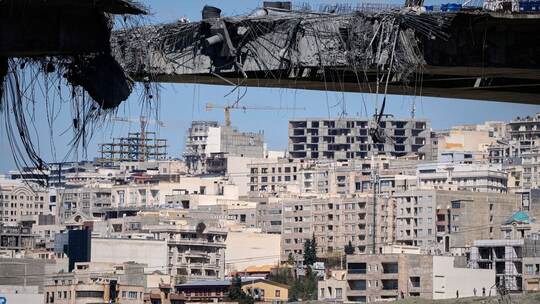 Autobahnbrücke bei Teheran