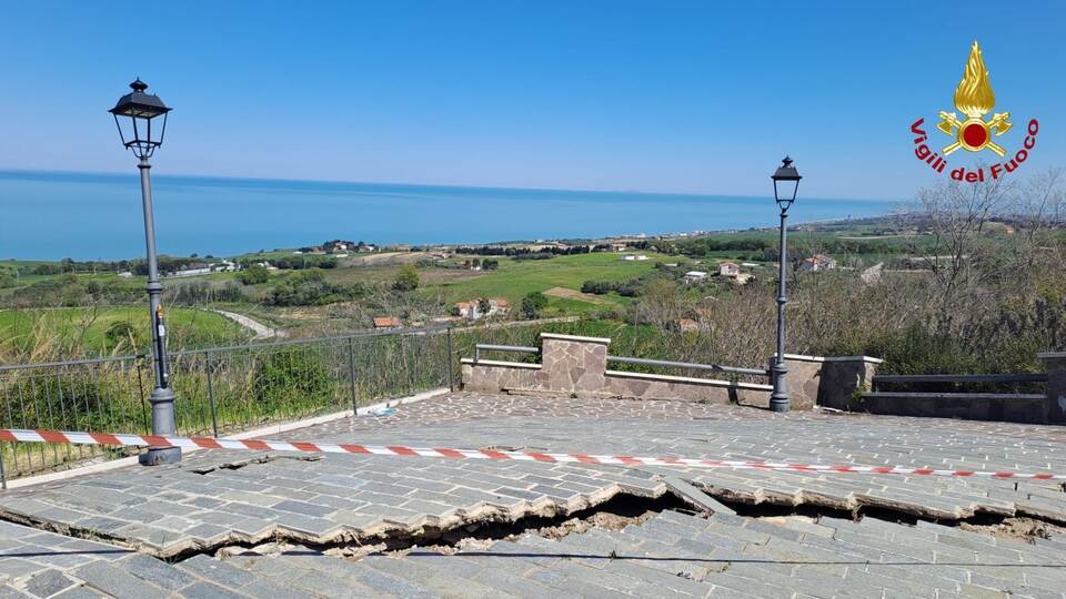 Erdrutsch in Süditalien Erdrutsch in Süditalien