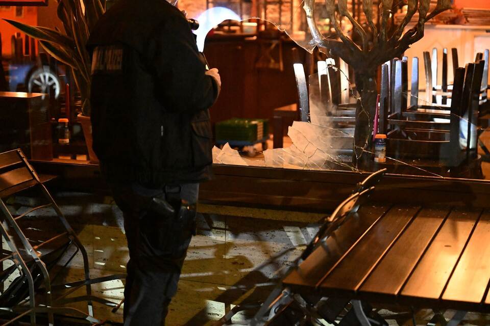 Vorfall an iraelischem Restaurant - Fenster beschädigt