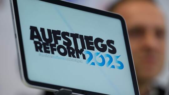 Aufstiegsreform der Regionalliga Aufstiegsreform der Regionalliga