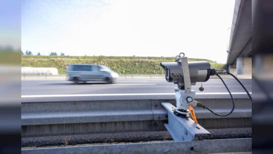 Speedweek Abstandsmessung A8