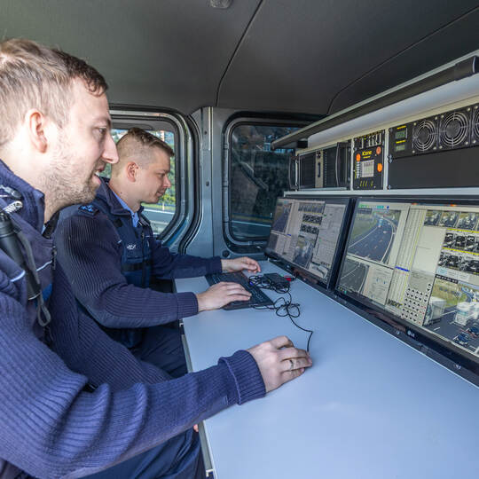 Speedweek Abstandsmessung A8