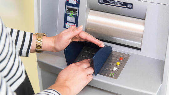 Auslaufmodell? So sicher ist das Geldabheben in Deutschland