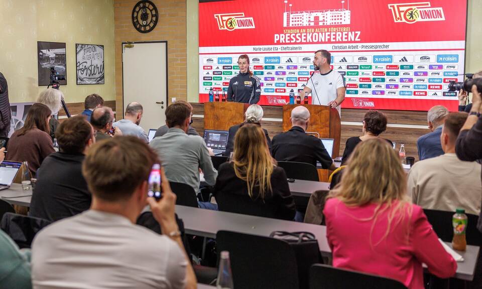 Union Berlin Pressekonferenz mit Trainerin Eta