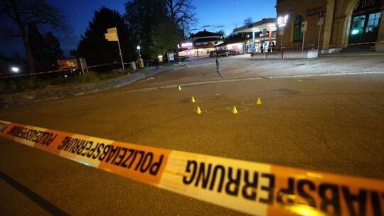 Zwei Menschen nach Schüssen am Bahnhof in Marbach leicht verletzt