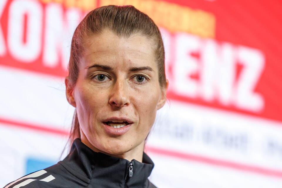 Union Berlin Pressekonferenz mit Trainerin Eta