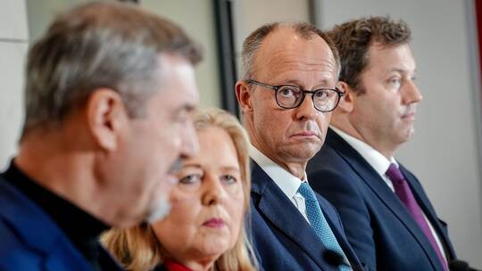 Schlechte Noten im ZDF-Politbarometer